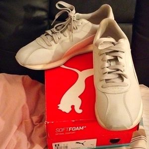 👟Puma Sneakers Size 9👟